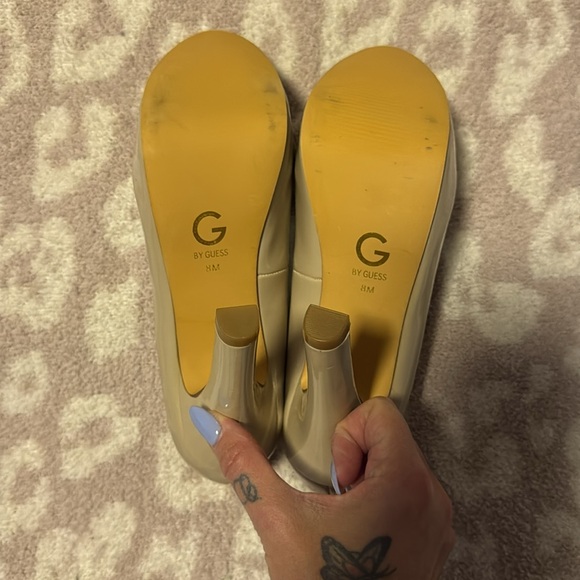Guess nude beige platform heels. Never worn. - Picture 4 of 4